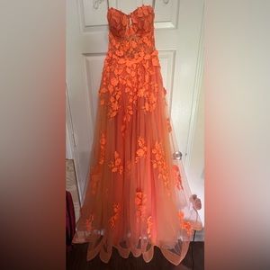 Jovani Size 2 prom dress.